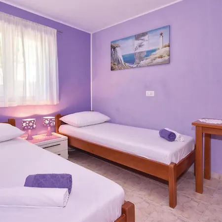 Awesome In Casa vacanze Vinišće